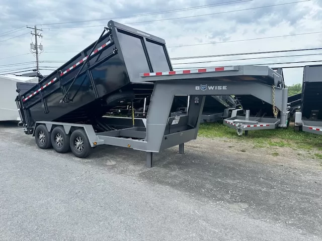 Bwise-7-x-16-Gooseneck-Dump-Trailer-Tri-Axle-Ultimate-Dump-Hydraulic-Gate-Dual-Jacks-Tarp-Kit-10.webp BWISE 7x16 Gooseneck Tri-Axle Dump Trailer for Sale - Image 1